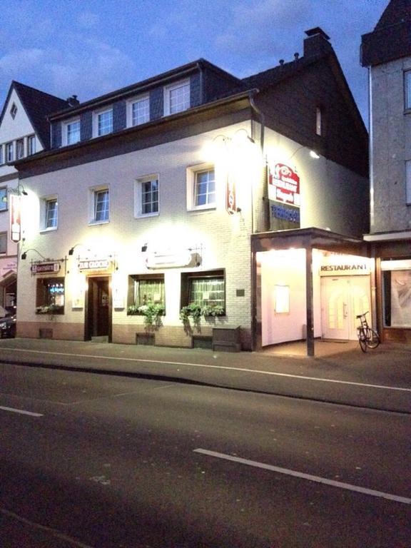 Hotel Restaurant Zagreb Cologne Exterior photo